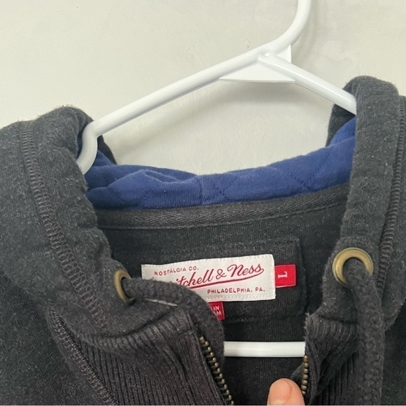 Mitchell & Ness Toronto Arenas Hoodie​​​​​​​​​​​​​​​​​​​​​​​​​​ - Picture 3 of 3